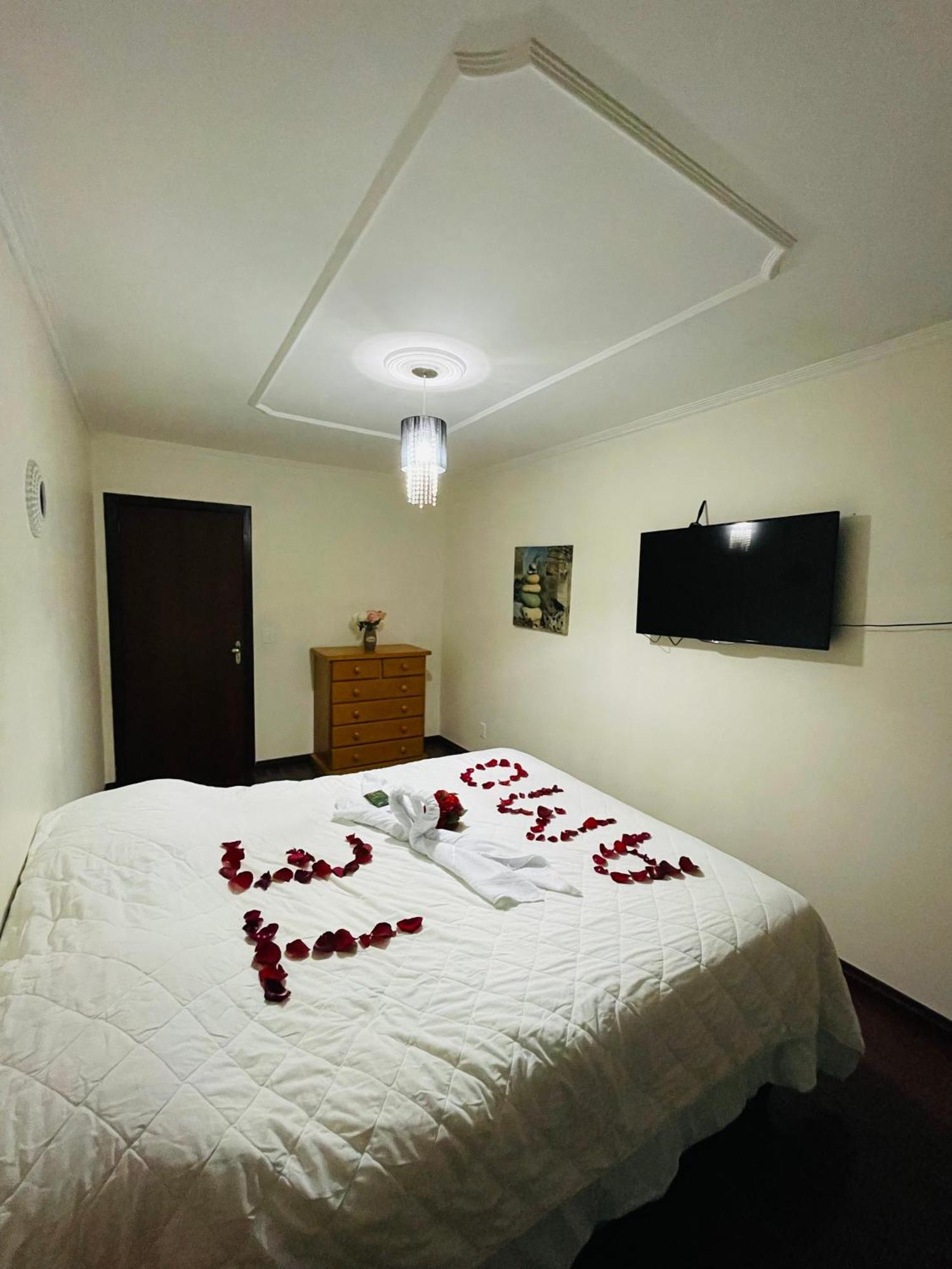 Residencial Pine House Hotel Канела Екстериор снимка